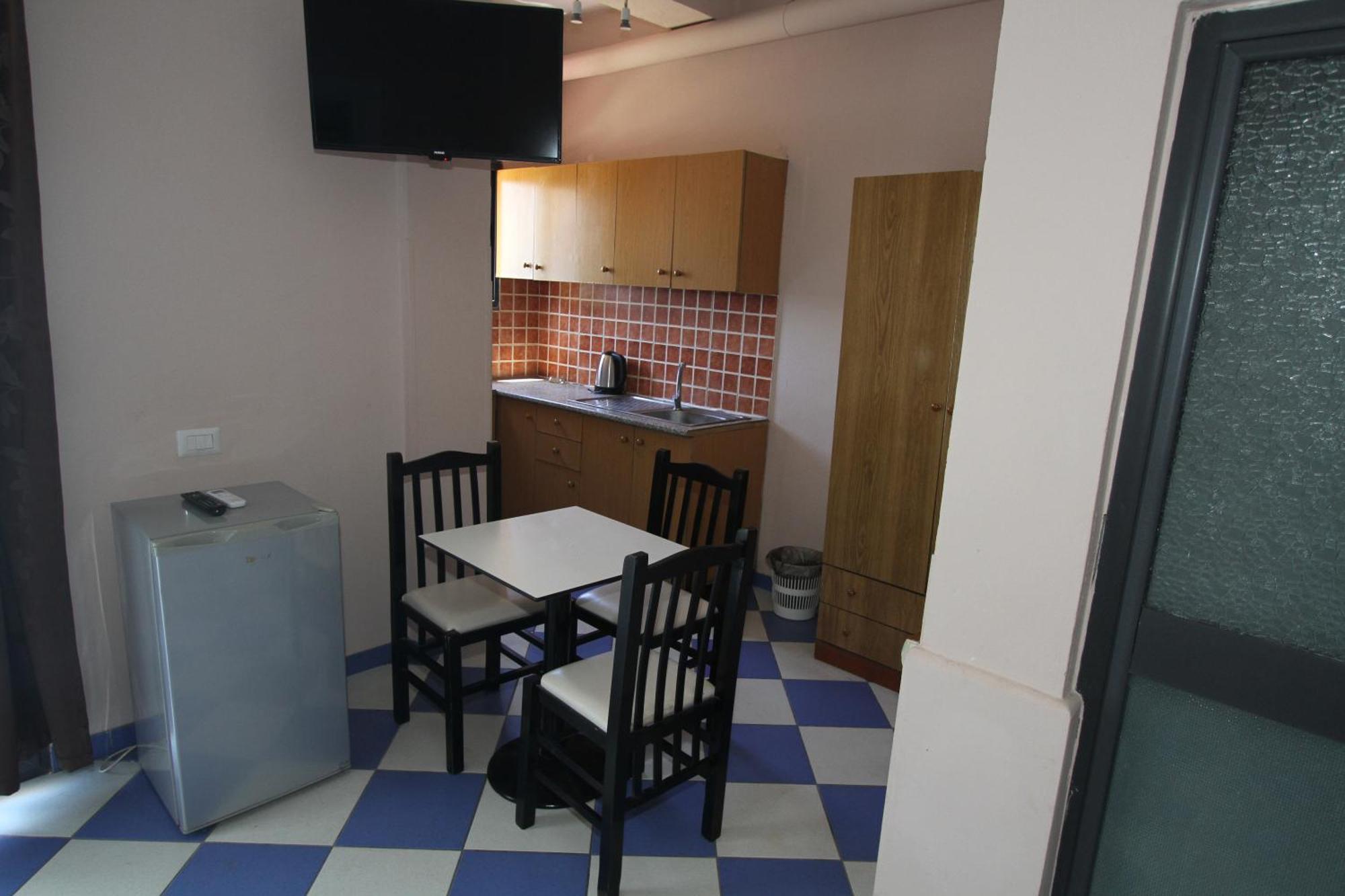 Kompleksi Eli Guest House Durrës Esterno foto